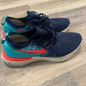 Nike Flyknit “Hyper Jade” epic reaction size 11 navy blue